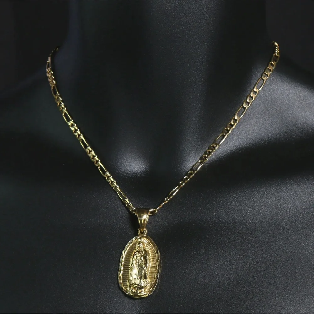 14K GOLD PLATED GUADALUPE PENDANT​ - Picture 5 of 5